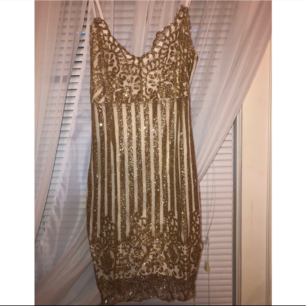NWOT gold sequined dress